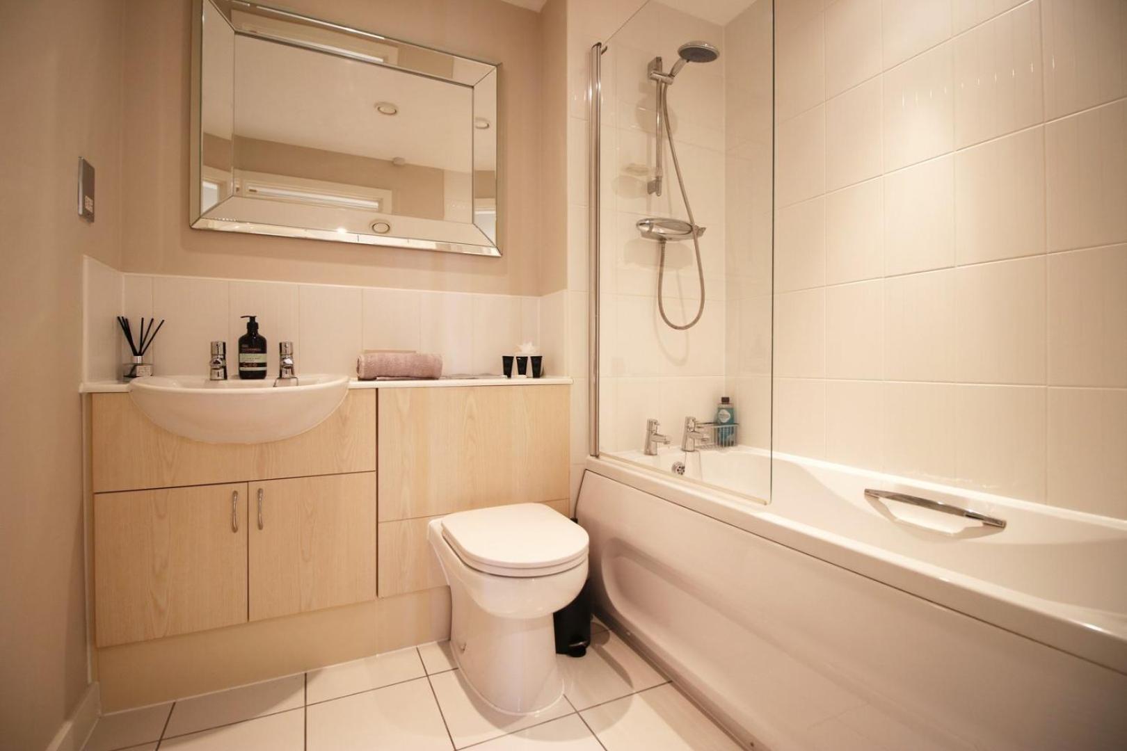 Apartment Perfect Getaway In Marina Cardiff
